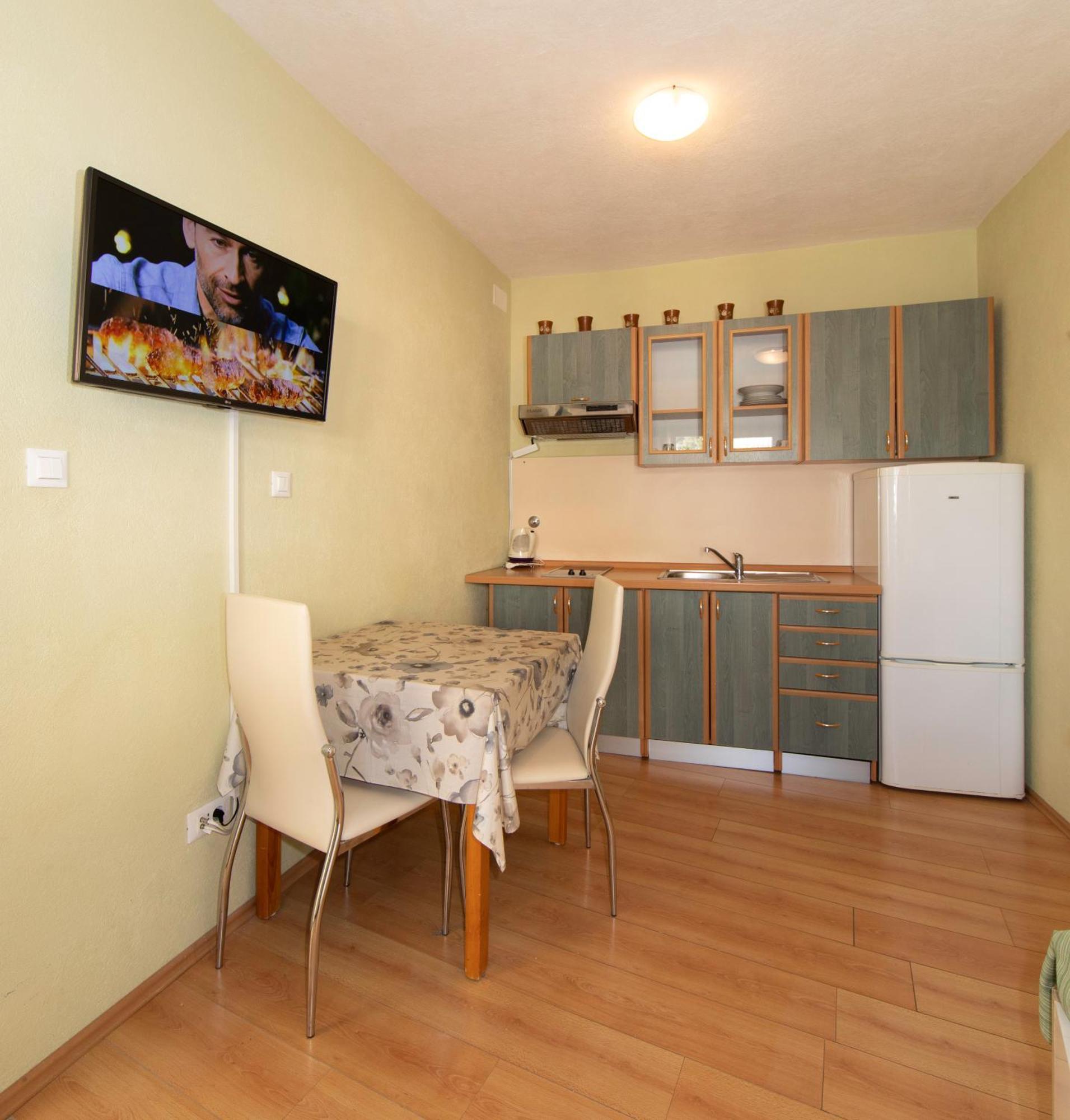 Apartmani Darinka Baška Voda Exteriér fotografie